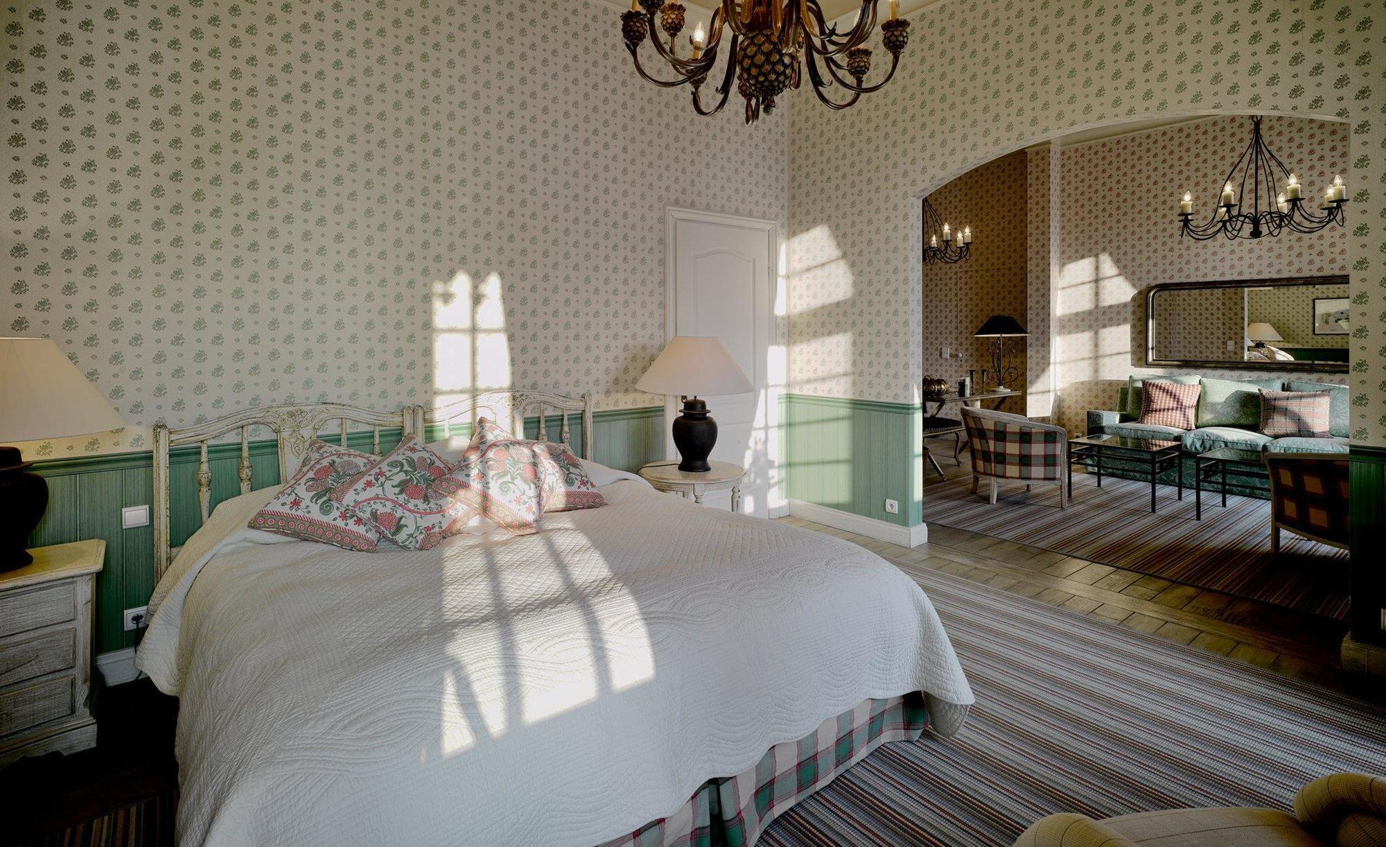 Chateau De Germigney Port-Lesney Zimmer foto